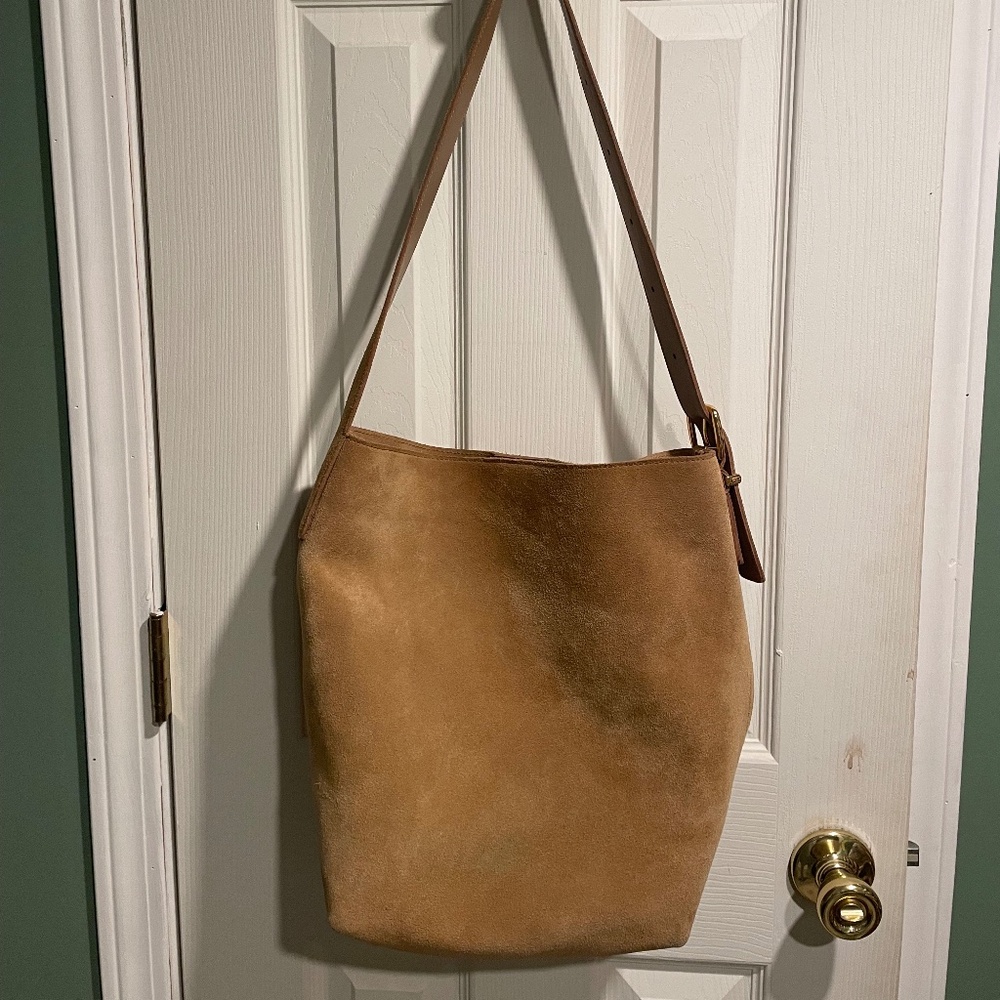 Madewell The Essential Bucket Tote EUC